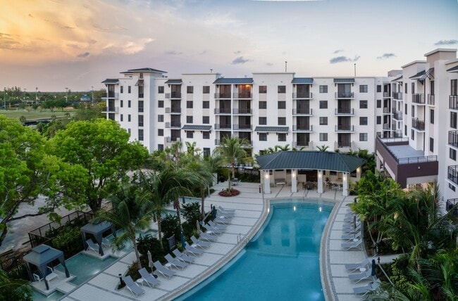 Building Photo - 17945 SW 97th Ave