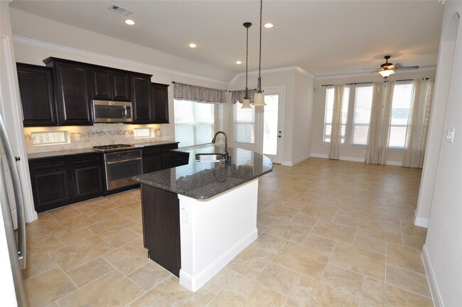 Building Photo - 13315 Maywater Crest Ct