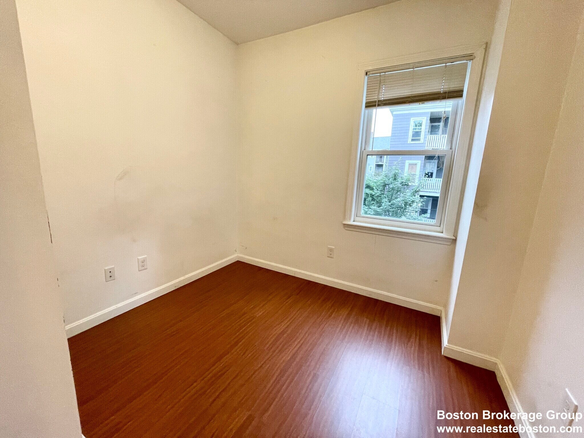 Building Photo - 93A Hillside St