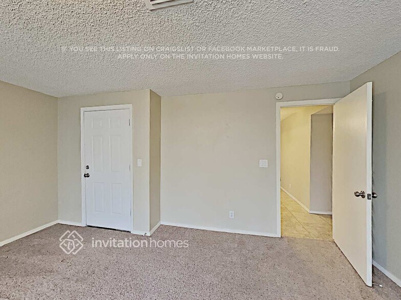 Building Photo - 2713 E Juniper Ave