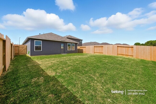 Building Photo - 10814 Red Orchid Dr