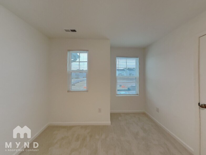 Building Photo - 1102 Constellation Cir