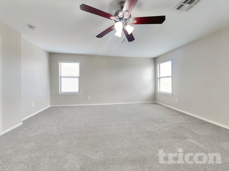 Building Photo - 5617 Victory Gallop Dr