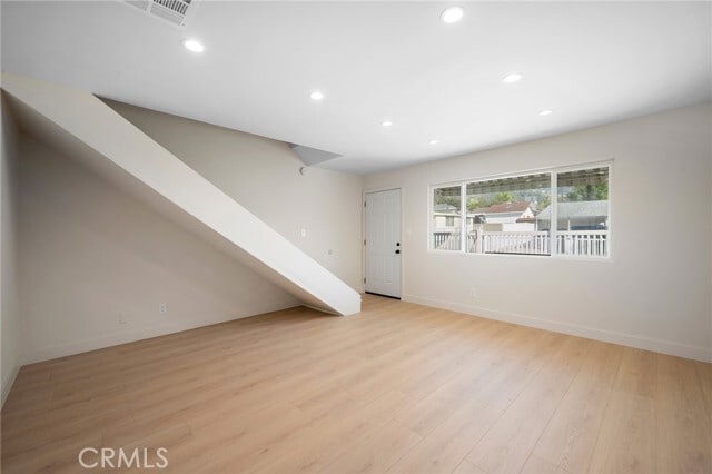 Building Photo - 9917 Marcus Ave