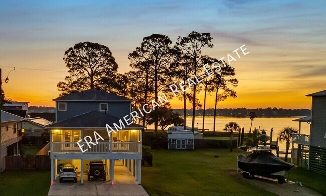 Primary Photo - 1725 Union Ave