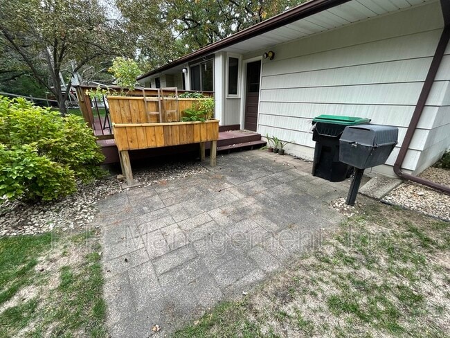 Building Photo - 6240 Jupiter Rd NE