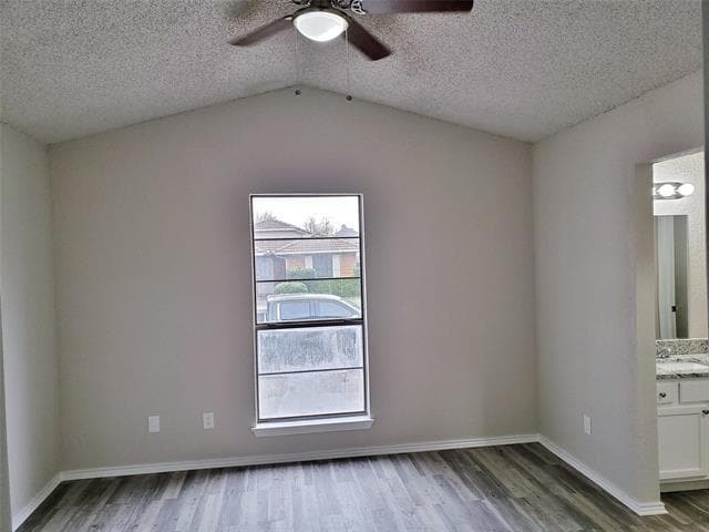 Building Photo - 1415 Smokehouse St