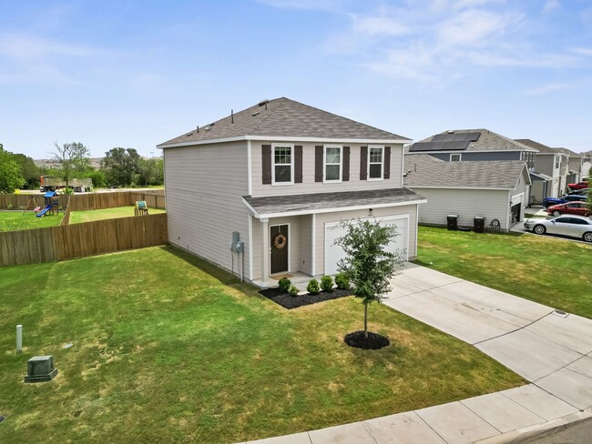 Building Photo - 5484 Rue Girard