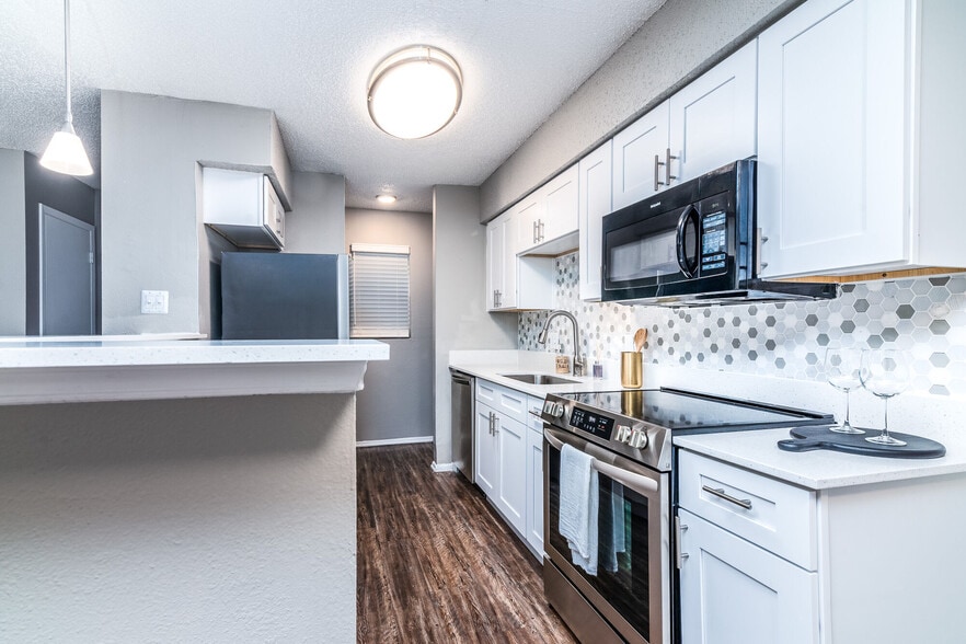 Building Photo - Sagamore Apartment Homes