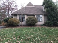 Building Photo - Great 3BR/2BA Townhouse in Mill Creek