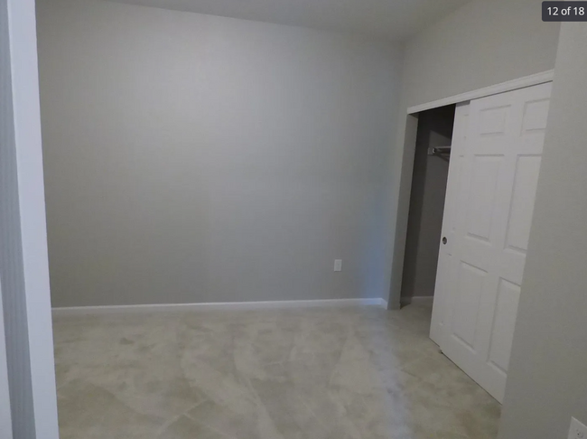 Building Photo - Clean and quaint condo in Longmont - avail...