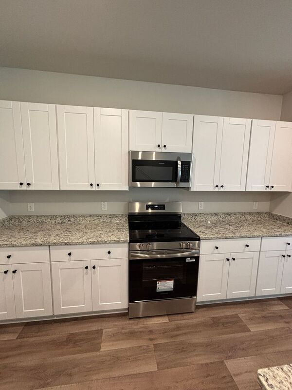 Building Photo - 8010 Triggerfish Wy