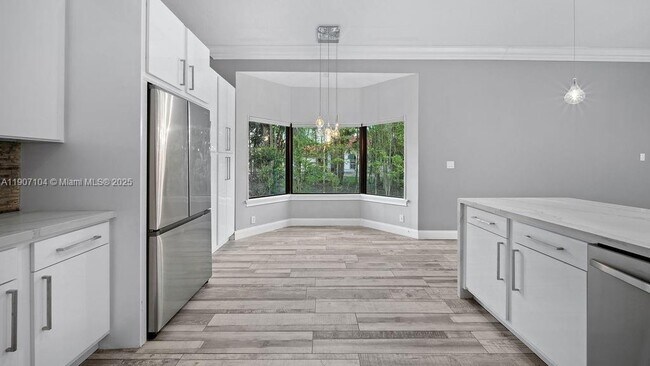 Building Photo - 5831 NW 81st Terrace