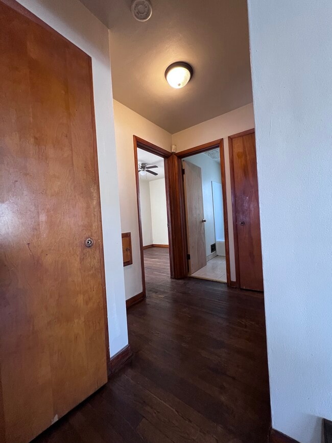 Building Photo - 5902 N 37th St