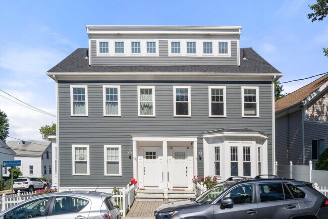 Primary Photo - 11 Webster St