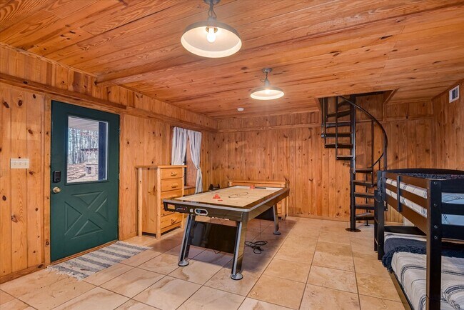 Building Photo - Fully Furnished Monthly Lake Cabin Rental | Available October – March