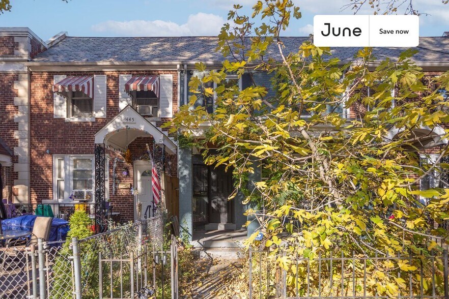 Building Photo - 1443 Parkwood Pl NW