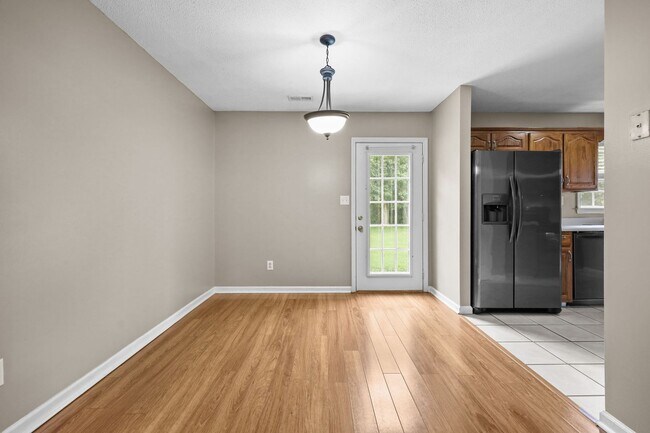 Building Photo - Welcome to Jumping Run Creek!