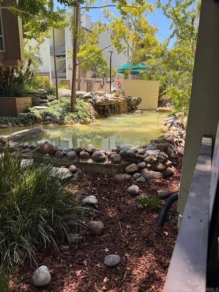 Building Photo - 1605 Hotel Cir S