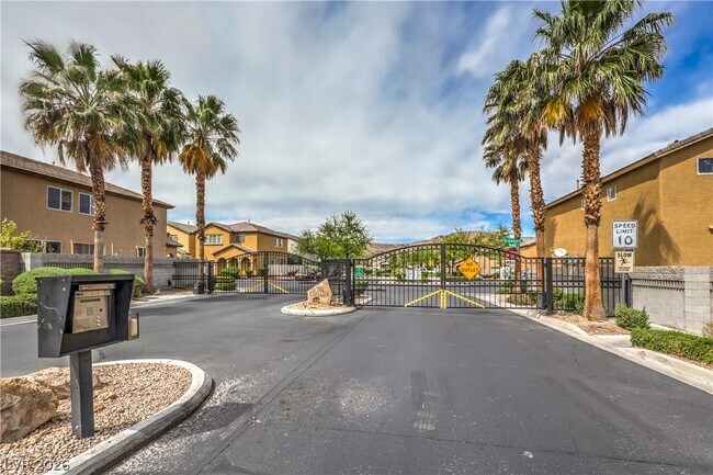 Building Photo - 6764 Firewood Dr