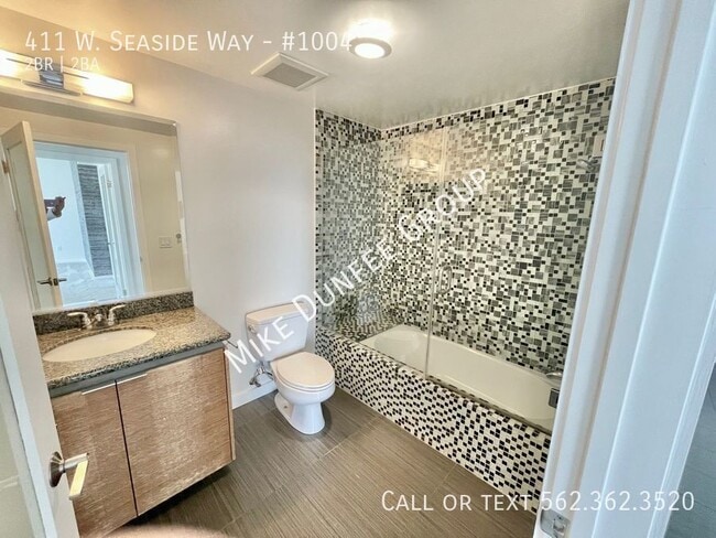 Building Photo - 411 W Seaside Wy