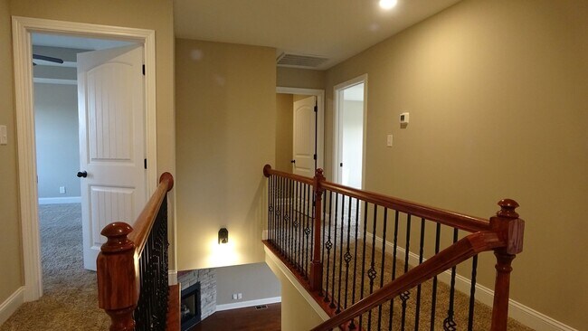 Building Photo - 2341 Danbury Dr