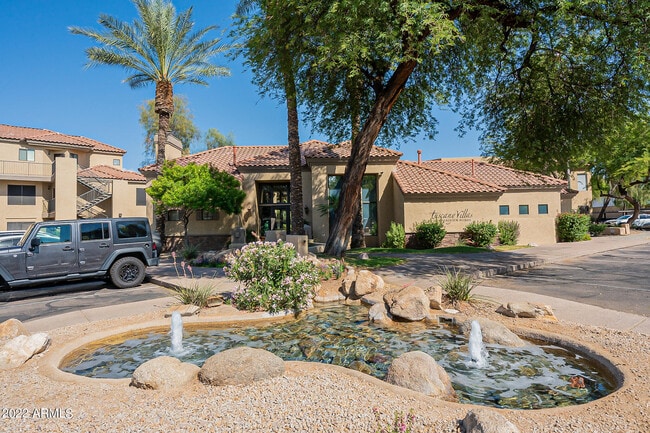 Building Photo - 4925 E Desert Cove Ave