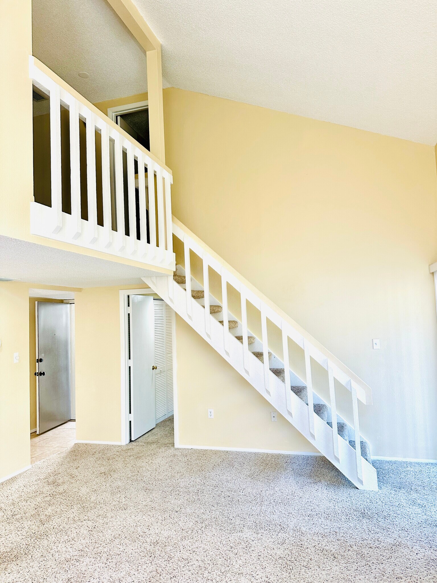 Stairs - 2208 Bahia Vista St