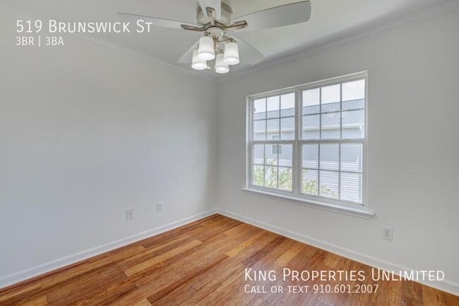 Building Photo - 519 Brunswick St