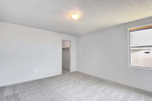 Building Photo - 3327 Andalusian Dr
