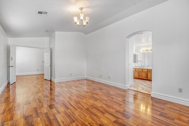 Building Photo - 4784 Essen Ct