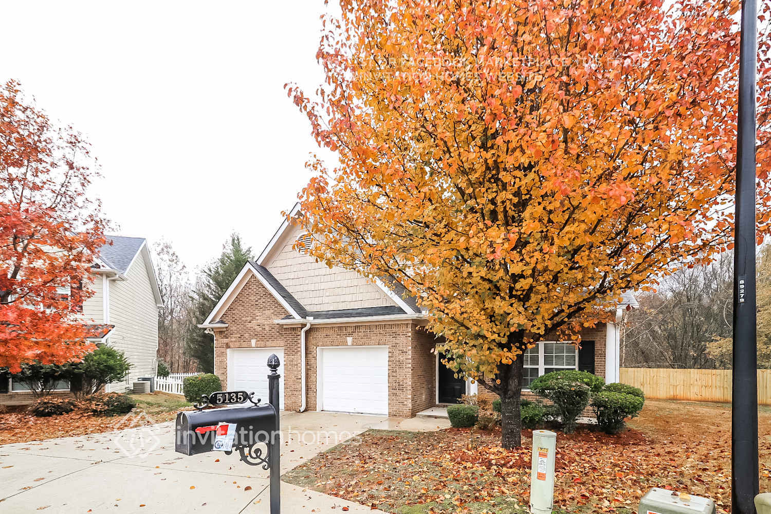 Building Photo - 5135 Blue Ash Ct