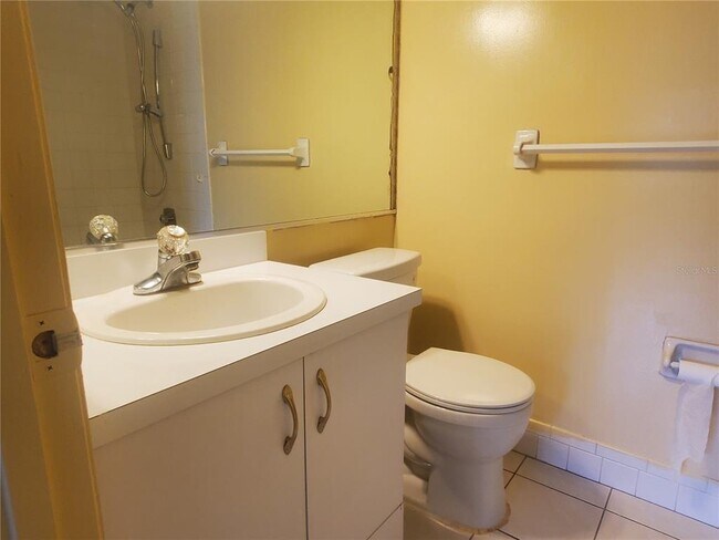 Building Photo - 107 Cypress Ct