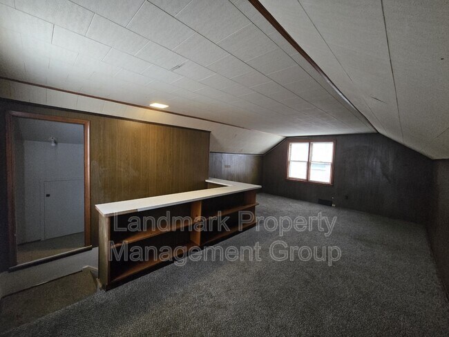 Building Photo - 18947 Runyon St