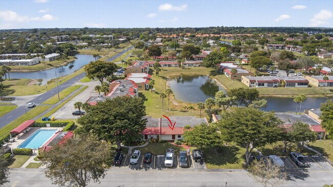 Building Photo - 105 Lake Irene Dr