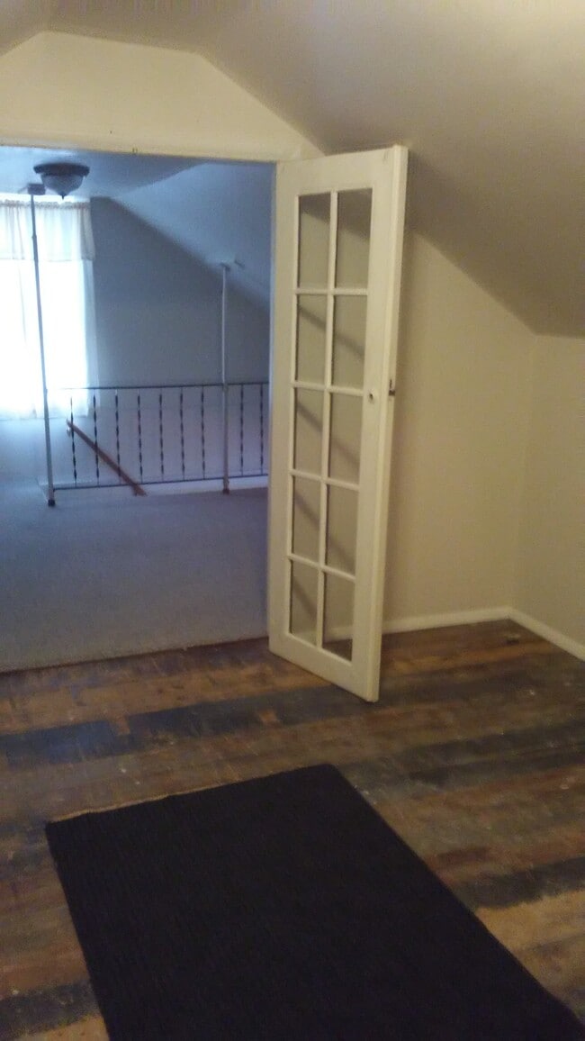 up stairs bedroom/ storage - 905 State Fair Blvd