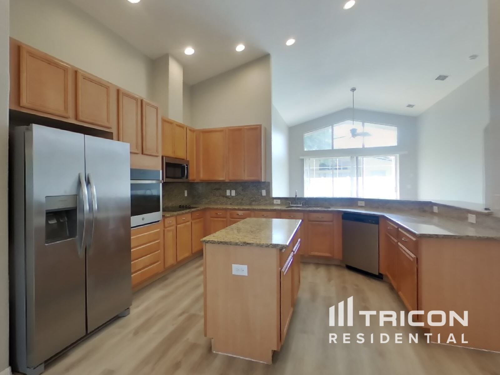 Building Photo - 3445 Fiddlers Green Loop
