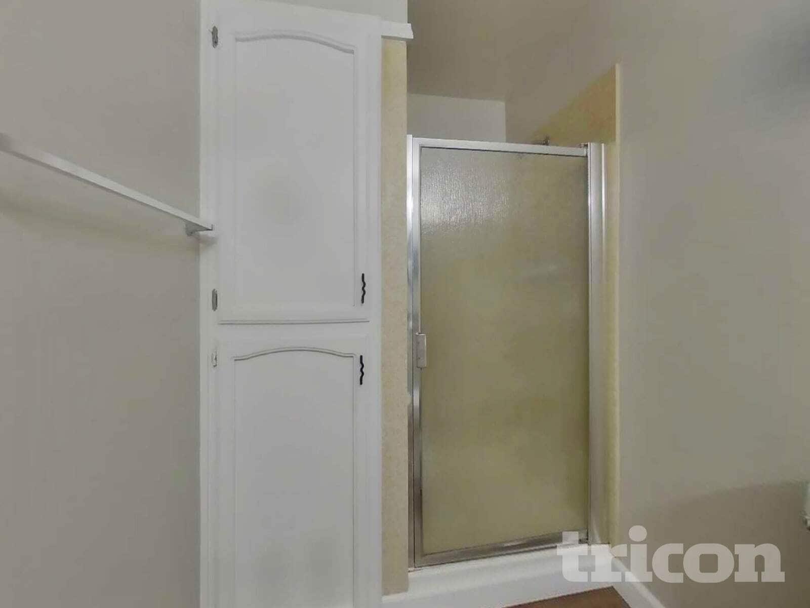 Building Photo - 820 Mamilane