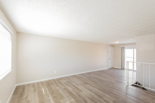 Building Photo - 4089 E 118th Ave