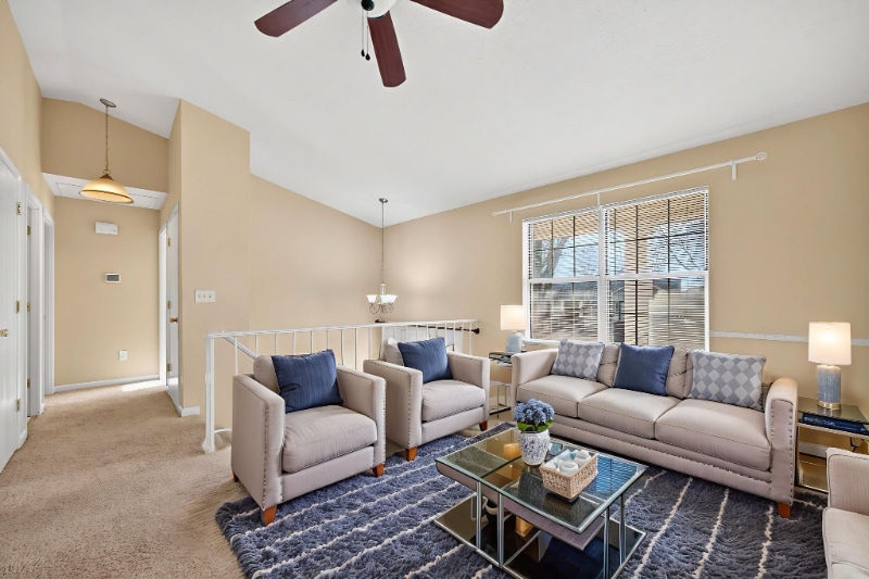 Building Photo - 511 Chapparal Dr