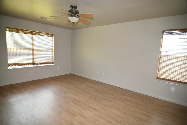 Building Photo - 3906 Pebble Garden Ln