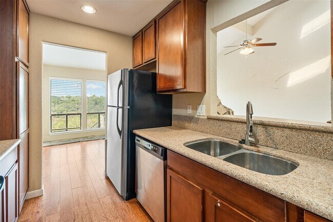 Building Photo - 2612 San Pedro St