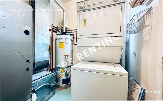 Building Photo - 3058 31st Ave W