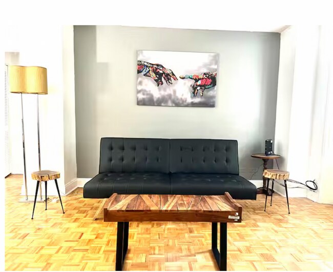 Building Photo - High Rise Luxury