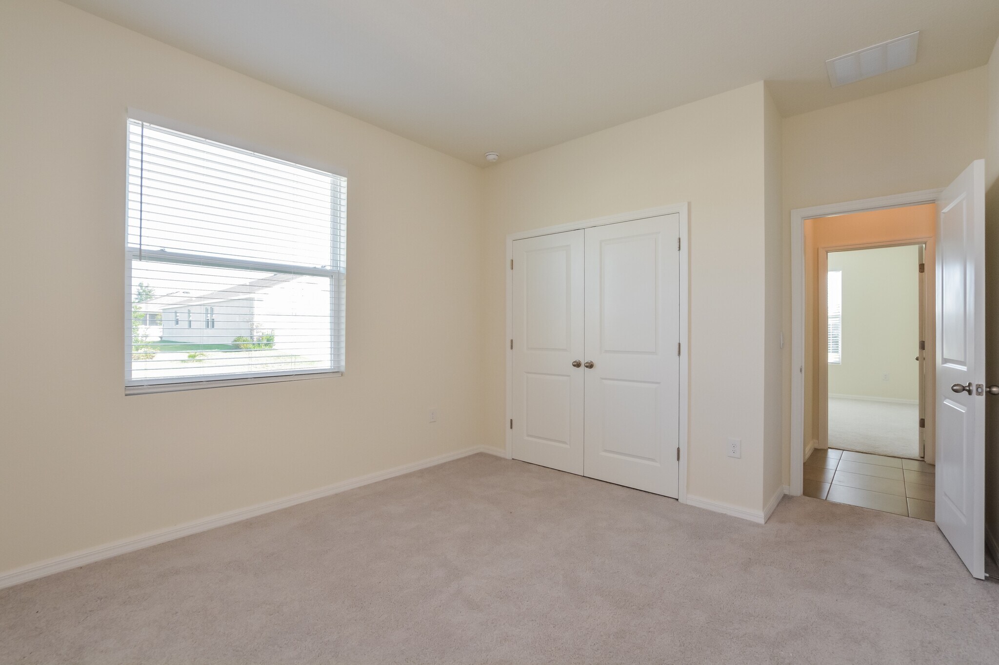 Building Photo - 5877 SW 82nd Ln