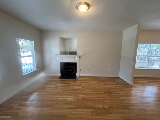 Building Photo - 168 Canal Pl Cir