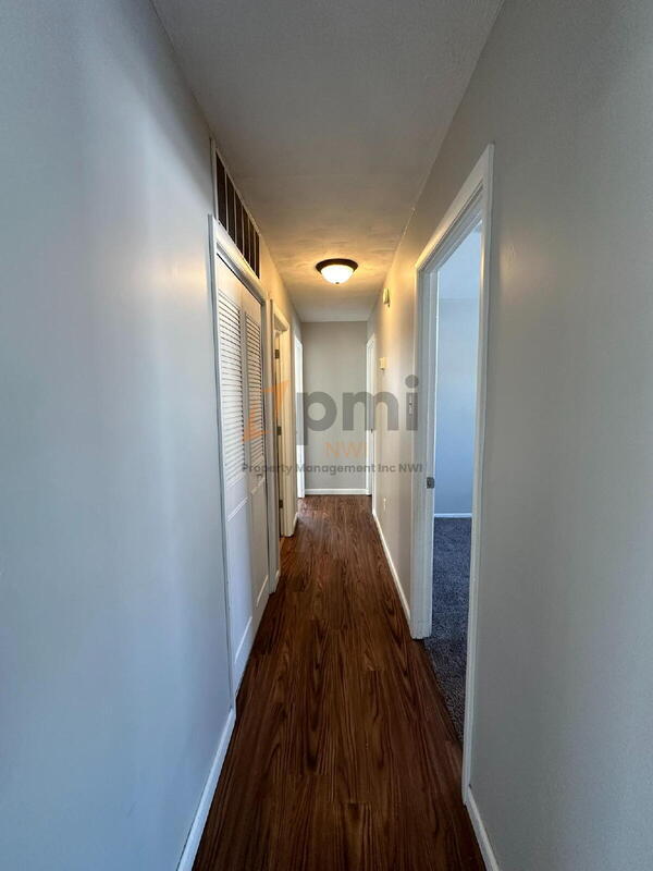 Building Photo - 438 Piedmont St