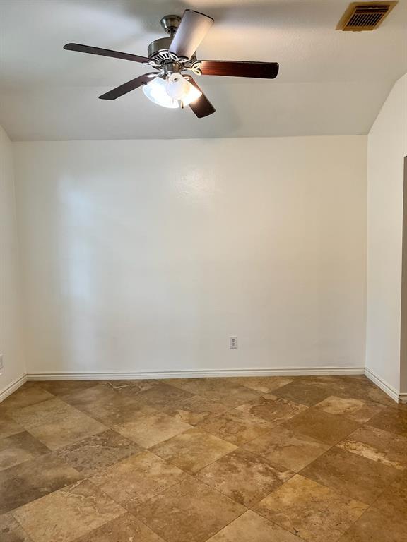 Building Photo - 13138 Woodvine Trail