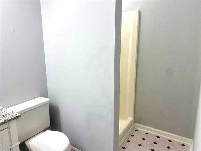 Building Photo - 8055 S Bay Ct