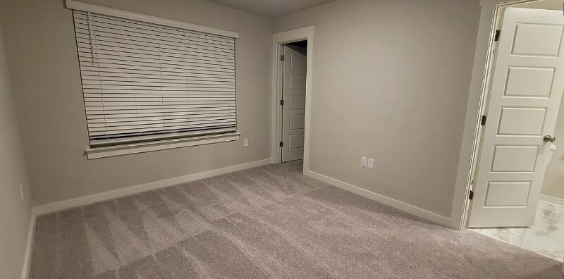 Building Photo - 1778 Frodo Wy